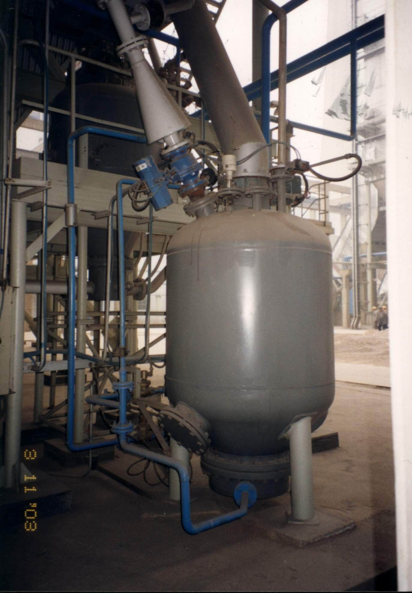 河北石家莊電廠粉煤灰上引式正壓密相氣力輸送倉泵1-4號線